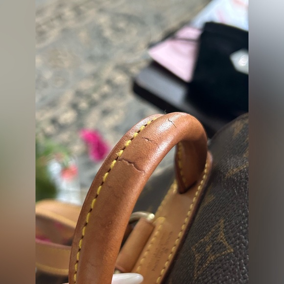 Vintage Louis Vuitton mini Montsouris Backpack.W/ Entrupy cert of authenticity - Picture 10 of 14